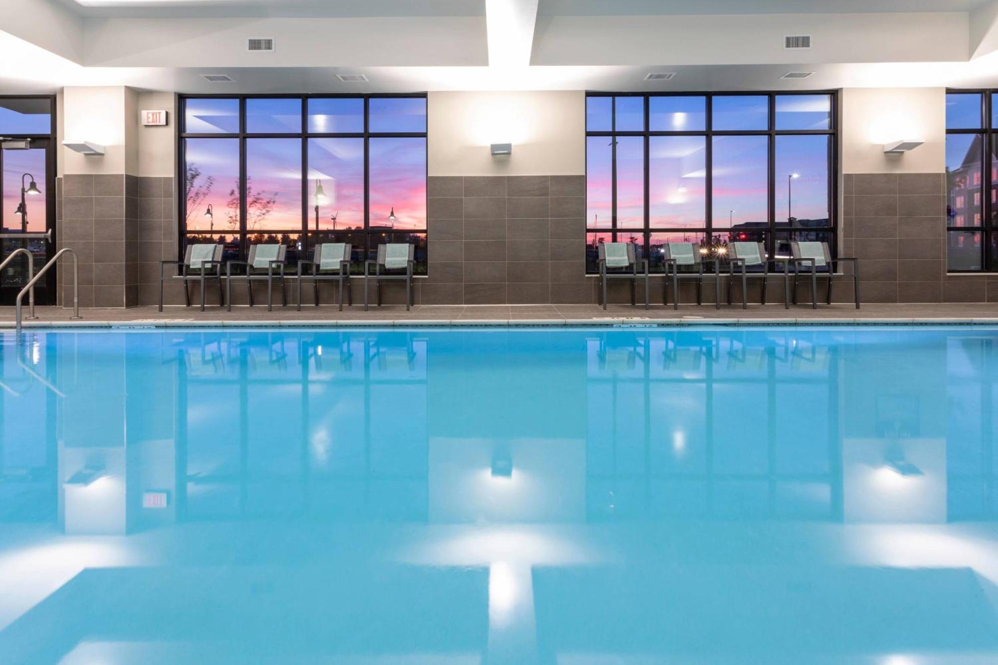 Springhill Suites Minneapolis Maple Grove/Arbor Lakes Zewnętrze zdjęcie