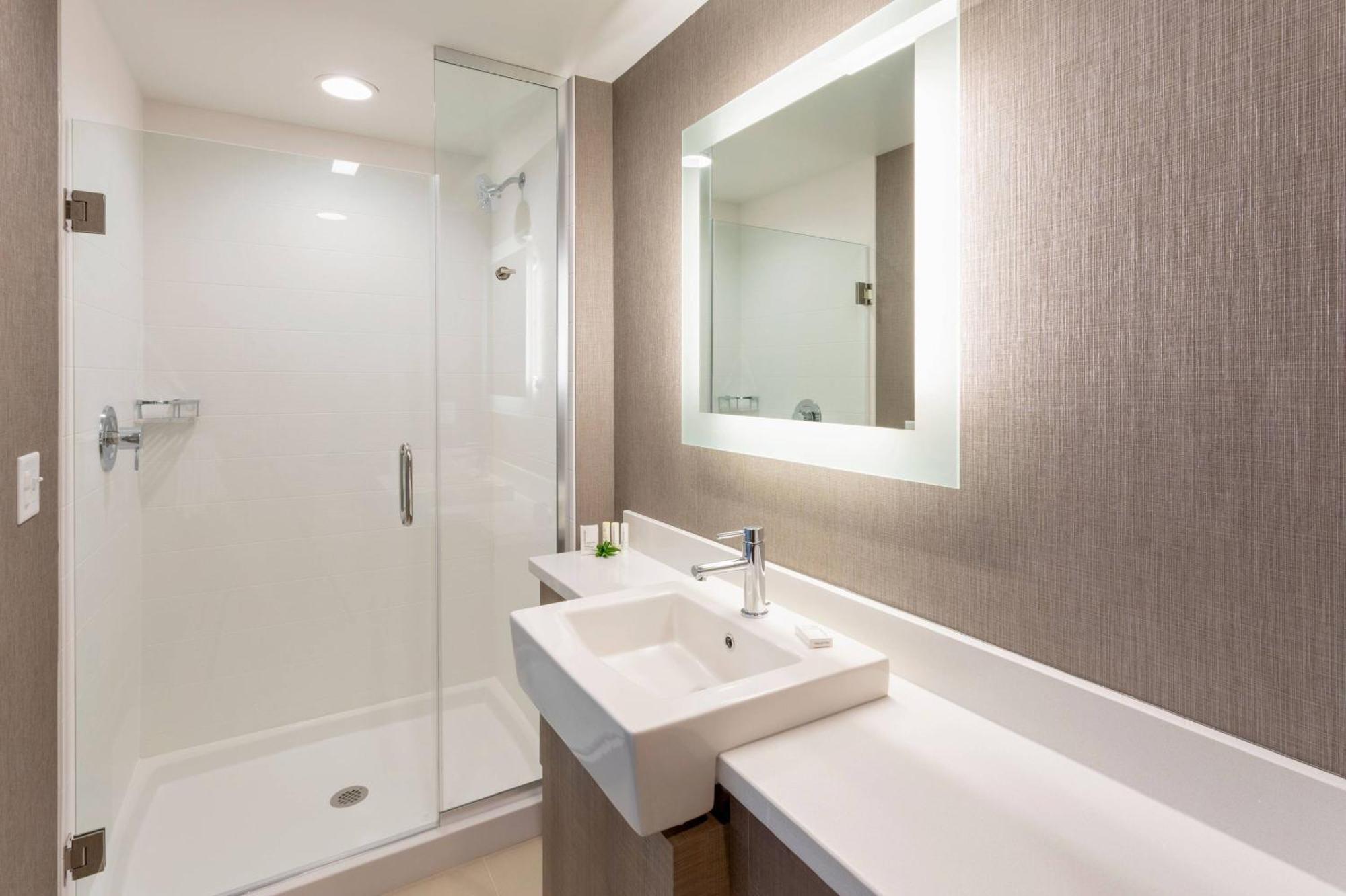 Springhill Suites Minneapolis Maple Grove/Arbor Lakes Zewnętrze zdjęcie