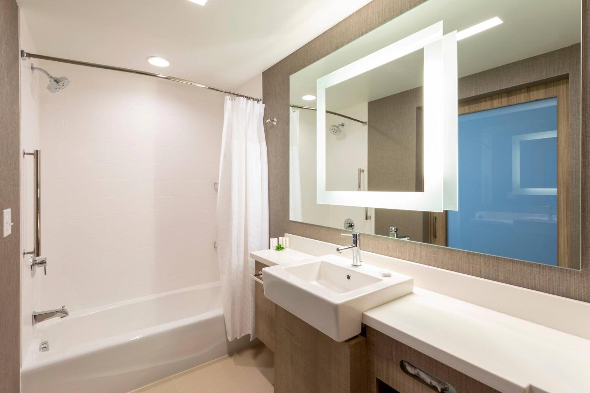 Springhill Suites Minneapolis Maple Grove/Arbor Lakes Zewnętrze zdjęcie